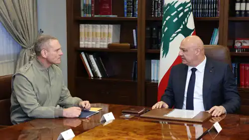 جوزيف عون ورئيس "الميكانيزم" جوزيف كليرفيلد