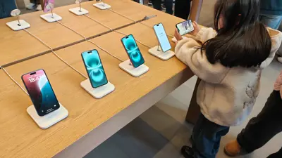 أجهزة آيفون