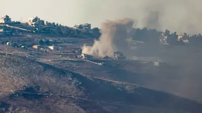 مشهد من الغارات على جنوب لبنان