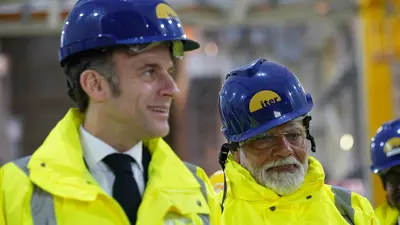 ماكرون ومودي