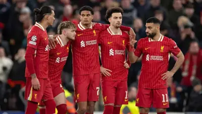 هارفي إليوت ومحمد صلاح