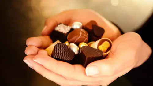 قطع حلوى (تعبيرية)