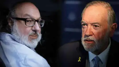 هاكابي (يمين) وبولارد (يسار)