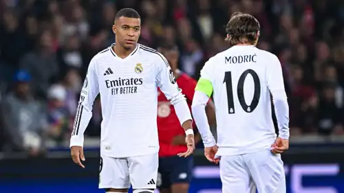 لوكا مودريتش وكيليان مبابي