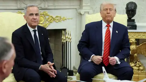 الرئيس الأمريكي دونالد ترامب ورئيس الوزراء الكندي مارك كارني