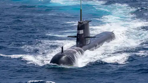 غواصة نووية بريطانية