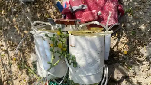 من آثار القصف الإيراني على أبوظبي