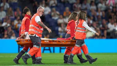 كارفخال خلال خروجه مصابا