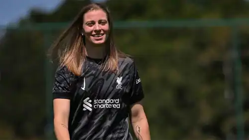 الألمانية رافاييلا بورغغريف، حارسة مرمى فريق ليفربول للسيدات