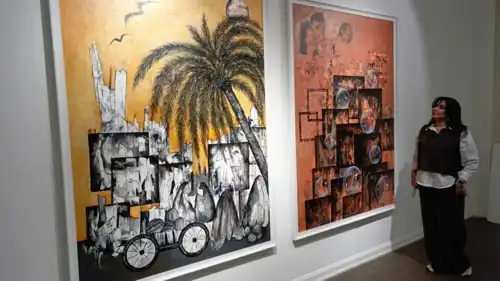 الفنانة منى مرعي