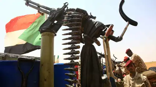 أفراد من قوات الدعم السريع