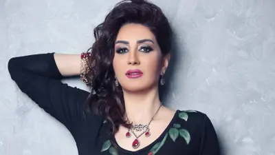 الفنانة المصرية وفاء عامر 