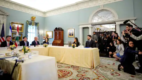 جانب من الاجتماع اللبناني الإسرائيلي في واشنطن