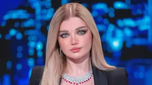 الإعلامية ياسمين الخطيب