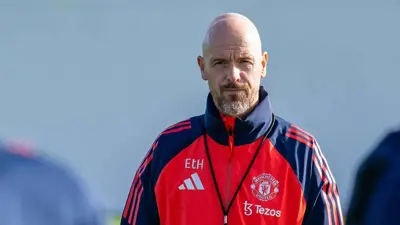 تين هاغ يقترب من العودة لمقاعد التدريب