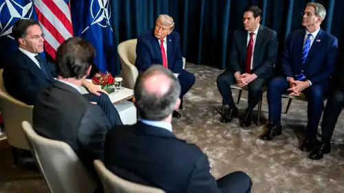 دونالد ترامب ومارك روته