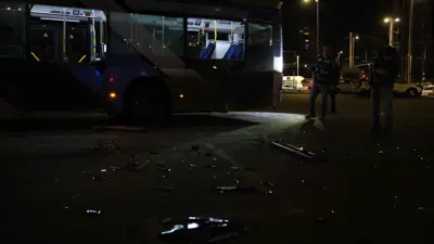 من موقع التفجير