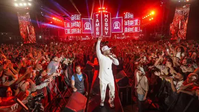 إحدى حفلات تامر حسني 