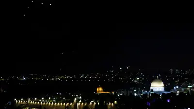 صواريخ إيرانية في سماء إسرائيل