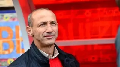 بلال دزيري مدرب نادي بارادو