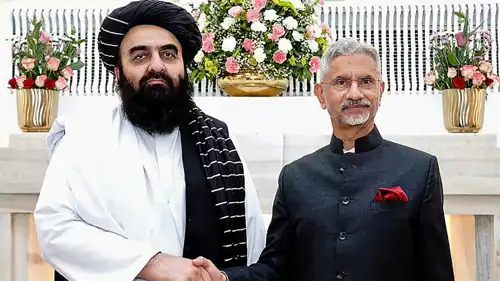 وزير الخارجية الهندي ووزير خارجية طالبان