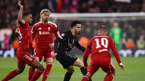 مباراة ليفربول وباريس سان جيرمان في دوري أبطال أوروبا