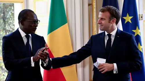 ماكرون ورئيس بنين باتريس تالون