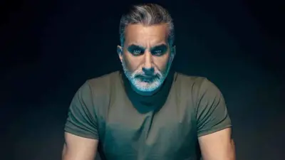 الإعلامي المصري باسم يوسف
