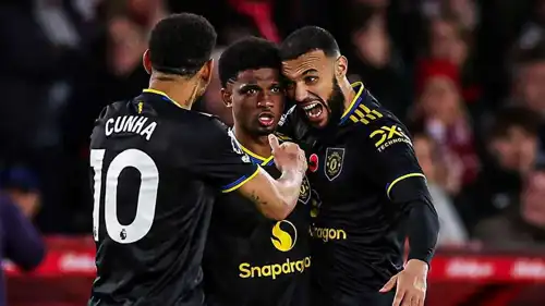 لاعبو مانشستر يونايتد