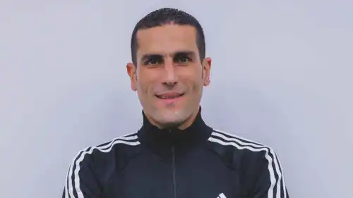 الحكم محمود ناجي