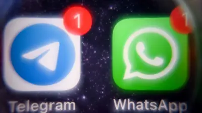 تطبيقا واتساب وتيليغرام