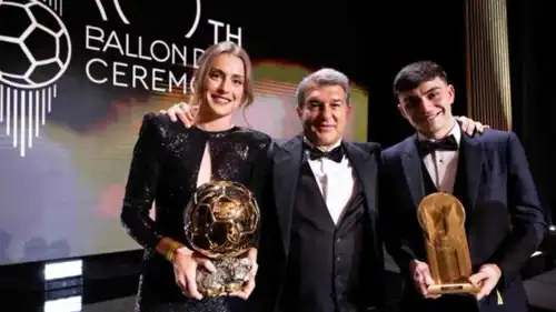  بيدري في حفل الكرة الذهبية العام الماضي