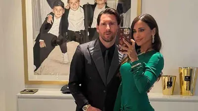 ليونيل ميسي وزوجته أنتونيلا