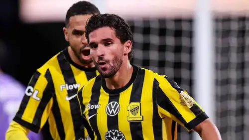 حسام عوار نجم نادي الاتحاد السعودي