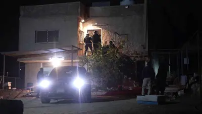 جانب من مداهمة عناصر الخلية الإرهابية