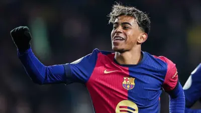 لامين يامال نجم برشلونة