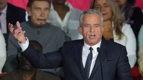 وزير الصحة الأمريكي روبرت كينيدي