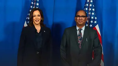 عضو مجلس هامترامك محمد حسان وكامالا هاريس