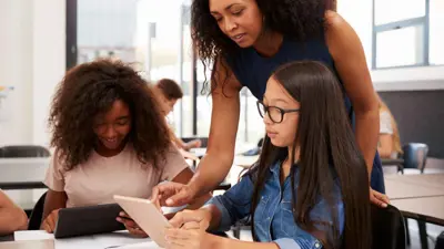 تعليم الذكاء الاصطناعي (تعبيرية)