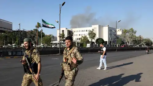 آثار الهجوم الإسرائيلي على دمشق