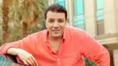 الفنان مصطفى كامل