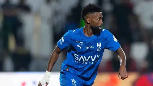 حمد اليامي لاعب الهلال السعودي