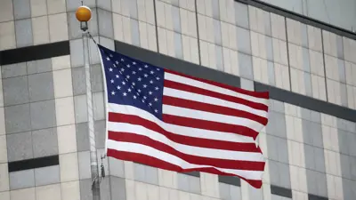 العلم الأمريكي