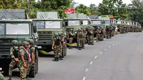 جنود من جيش كمبوديا