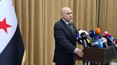 ياسر الفرحان المتحدث باسم لجنة تقصي الحقائق السورية 