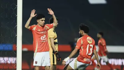 أشرف بن شرقي رفض الاحتفال أمام الزمالك