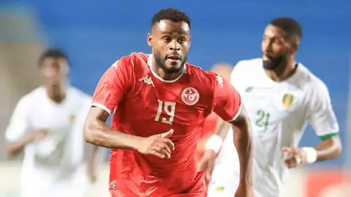 فراس شواط لاعب منتخب تونس