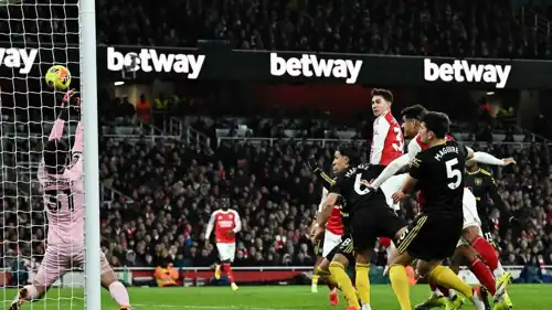 مباراة آرسنال ومانشستر يونايتد في الدوري الإنجليزي