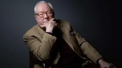 السياسي اليميني الفرنسي جان ماري لوبان