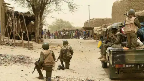 عناصر من الجيش المالي 